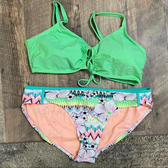 OP bikini floral bottoms solid lace front top - Picture 1 of 13